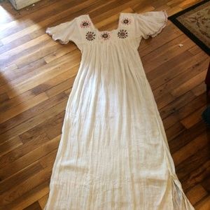 Vintage India cotton gauze embroidered maxi dress